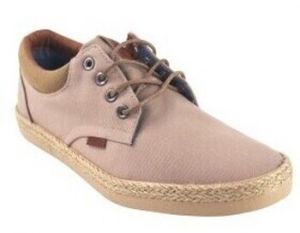 Univerzálna športová obuv MTNG  Zapato caballero MUSTANG 84666 beig