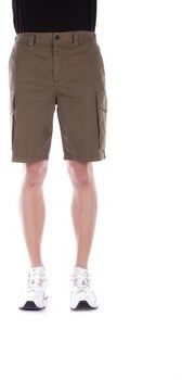 Šortky/Bermudy Woolrich  CFWOSH0051MRUT3665