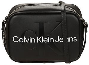Tašky cez rameno Calvin Klein Jeans  CKJ SCULPTED NEW CAMERA BAG