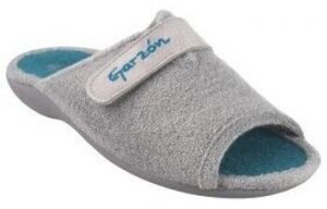 Univerzálna športová obuv Garzon  Ir por casa señora  7171.111 gris