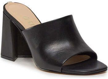 Šľapky Guess  -