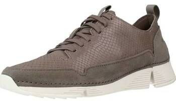 Módne tenisky Clarks  TRI SPARK