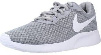 Módne tenisky Nike  TANJUN
