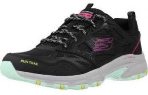 Nízke tenisky Skechers  HILLCREST-PURE ESCAPADE