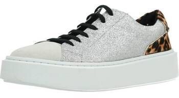 Módne tenisky Clarks  26155428C