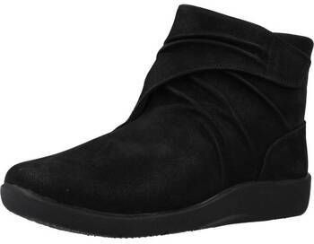 Čižmy Clarks  SILLIAN TANA