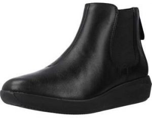 Čižmy Clarks  TAWNIA MID