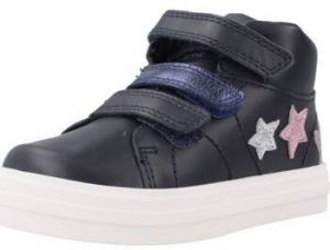Módne tenisky Clarks  NOVA FUN T