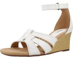 Sandále Clarks  KYARRA JOY