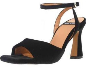 Lodičky Angel Alarcon  CARINE