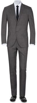 Obleky Corneliani  -