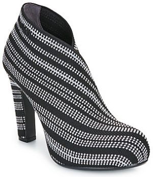 Čižmičky United nude  FOLD HI