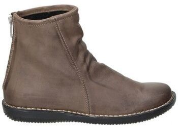 Čižmičky Chacal  6824