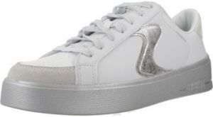 Módne tenisky Skechers  HILAND - QUITE CHIC