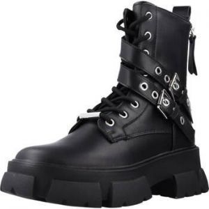 Čižmy Steve Madden  TRACTION