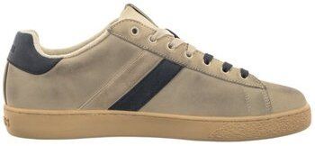 Módne tenisky Guess  FMJNII LEA12