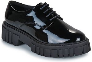 Derbie Clarks  PAGE WALK