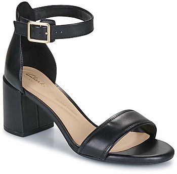 Sandále Clarks  EZORIA MAE