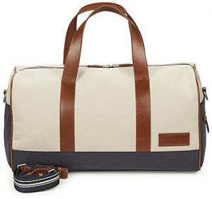 Cestovné tašky Tommy Hilfiger  TH CASUAL DUFFLE