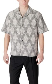 Košele s krátkym rukávom Antony Morato  RELAXED FIT WITH LOGOED METAL BADGE MMSS00186-FA140280