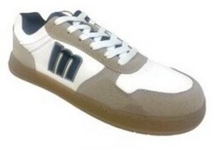 Univerzálna športová obuv MTNG  Zapato caballero MUSTANG 84766 respetuoso bl.neg