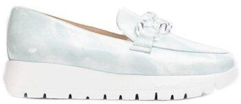 Slip-on Wonders  Iris