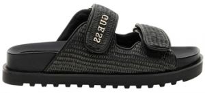 Šľapky Guess  FADELIZE