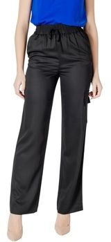 Padavé nohavice Calvin Klein Jeans  VISCOSE SATIN UTILIT J20J224273