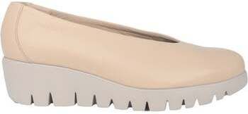 Slip-on Wonders  Fly
