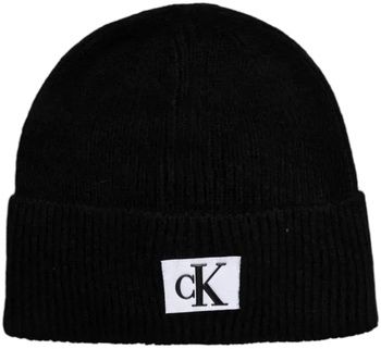 Čiapky Calvin Klein Jeans  SEASONAL PATCH BEANIE K50K512451