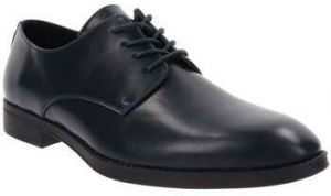 Derbie Queen Helena  U1809O