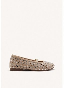 Derbie Gioseppo  DEDHAM