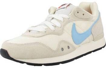 Módne tenisky Nike  VENTURE