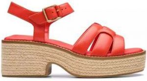 Sandále Clarks  Coledale Strap