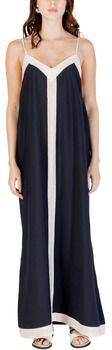 Dlhé šaty Vero Moda  Vmdenise Singlet Ankle Wvn Btq Ga 10329793