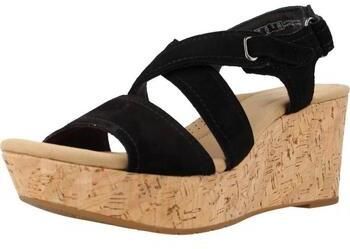 Sandále Clarks  ROSE WAY
