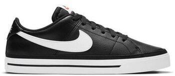 Derbie Nike  -