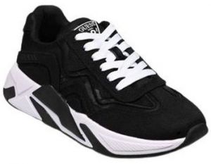 Derbie Guess  -