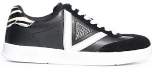 Derbie Guess  -