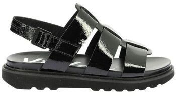 Sandále Kickers  -