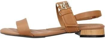 Sandále Tommy Hilfiger  HARDWARE FLAT SANDAL