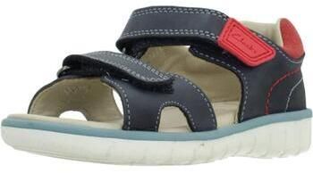 Sandále Clarks  ROAM SURF T