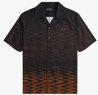 Košele s dlhým rukávom Fred Perry  WAVE GRAPHIC REVERE COLLAR