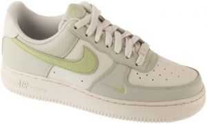 Nízke tenisky Nike  Air Force 1 07