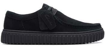 Derbie Clarks  Torhill Lo
