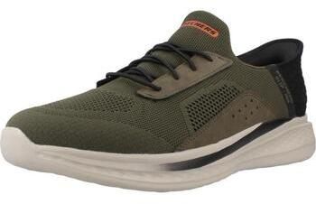 Nízke tenisky Skechers  SLIP-INS 210891S SLADE