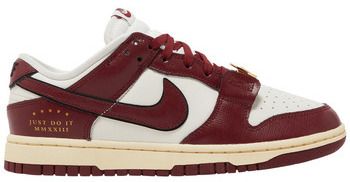 Módne tenisky Nike  Dunk Low SE Sisterhood Sail Team Red (Women's)