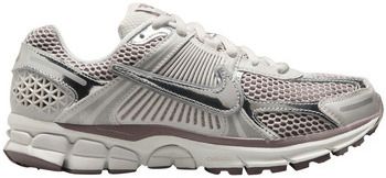 Módne tenisky Nike  Zoom Vomero 5 Metallic Silver Platinum Violet (Women's)