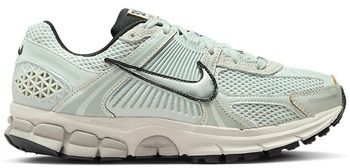 Módne tenisky Nike  Zoom Vomero 5 Light Silver Chrome (Women's)