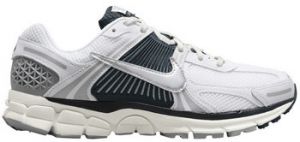Nízke tenisky Nike  Zoom Vomero 5 White Armory Navy (Women's)